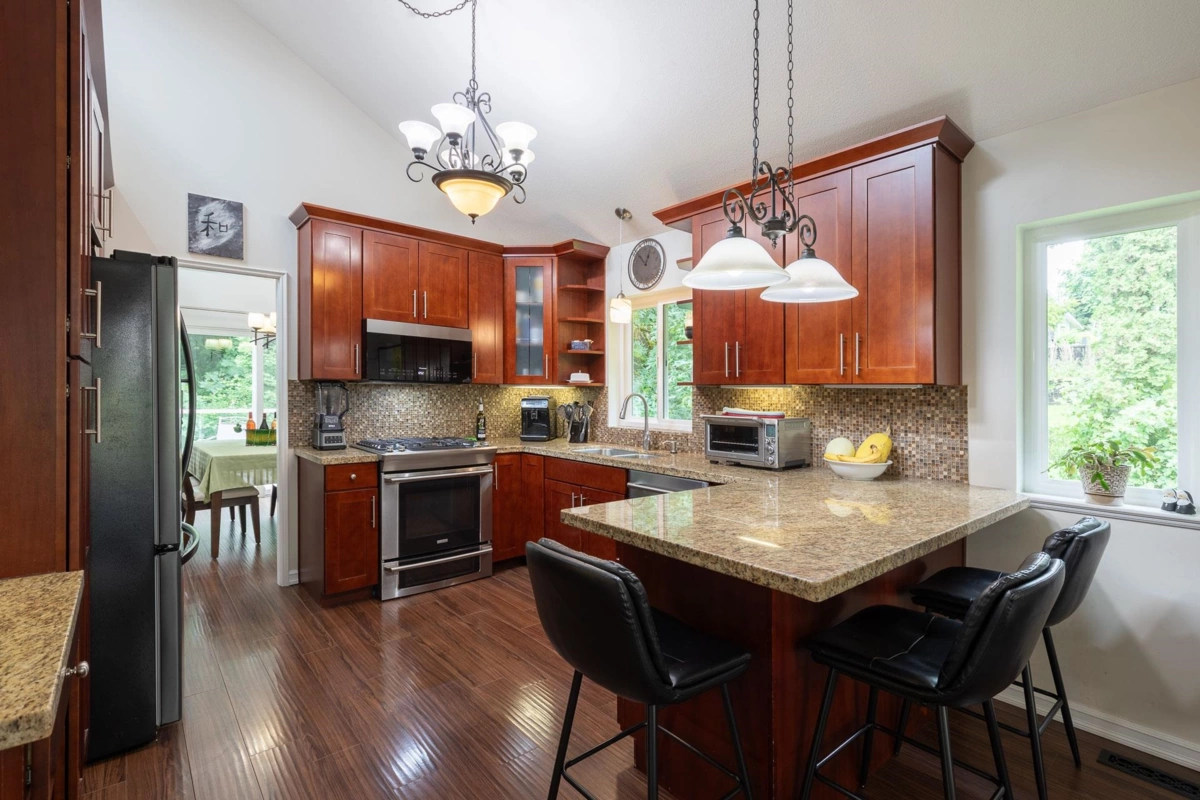 Breakfast Nook Photo of 13055 238 Street, Maple Ridge, BC