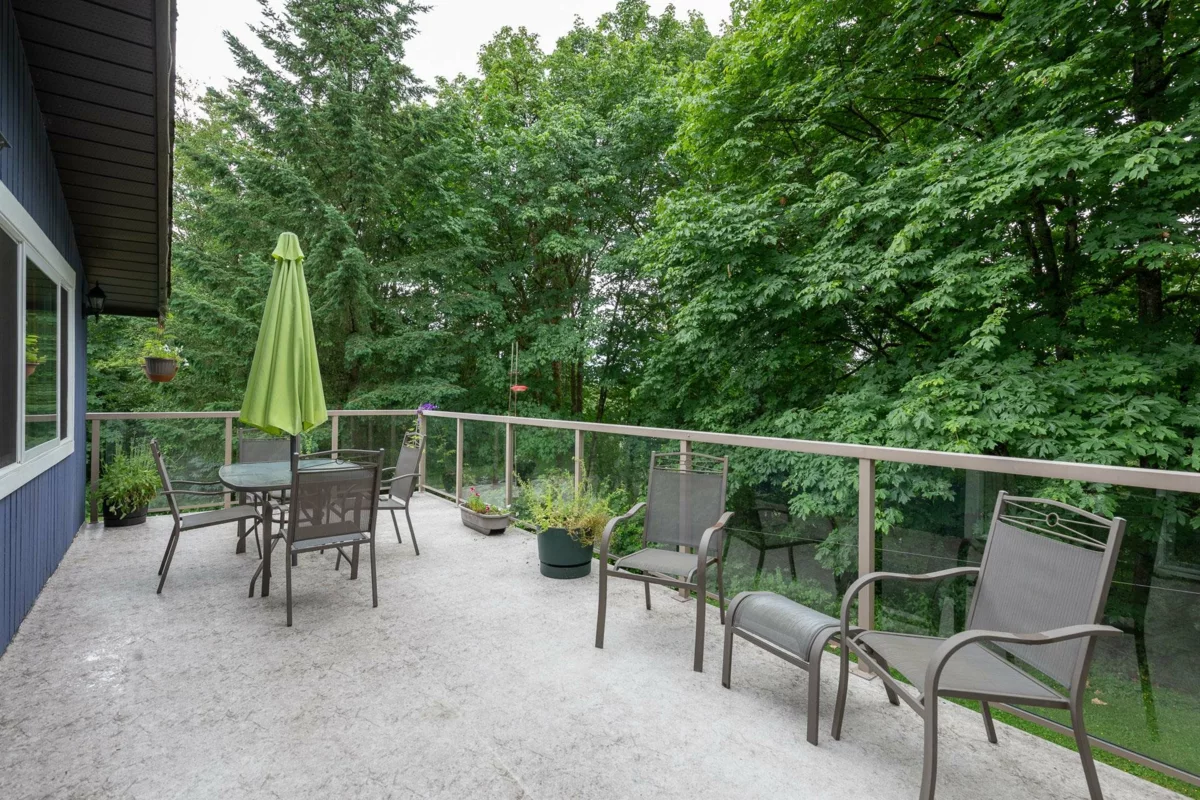 Dining Area Photo of 13055 238 Street, Maple Ridge, BC