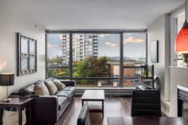 506 4182 Dawson Street, Burnaby, BC