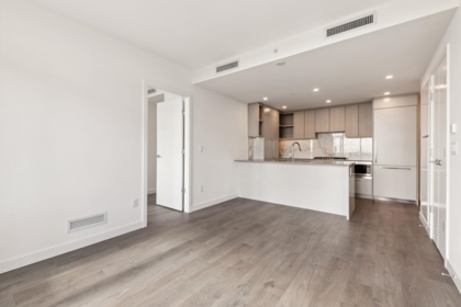 710 6468 Willingdon Avenue, Burnaby, BC, Burnaby — Apartment/Condo for sale