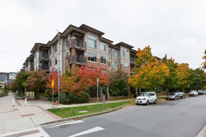 422 9288 Odlin Road, Richmond, BC, Richmond — Apartment/Condo for sale