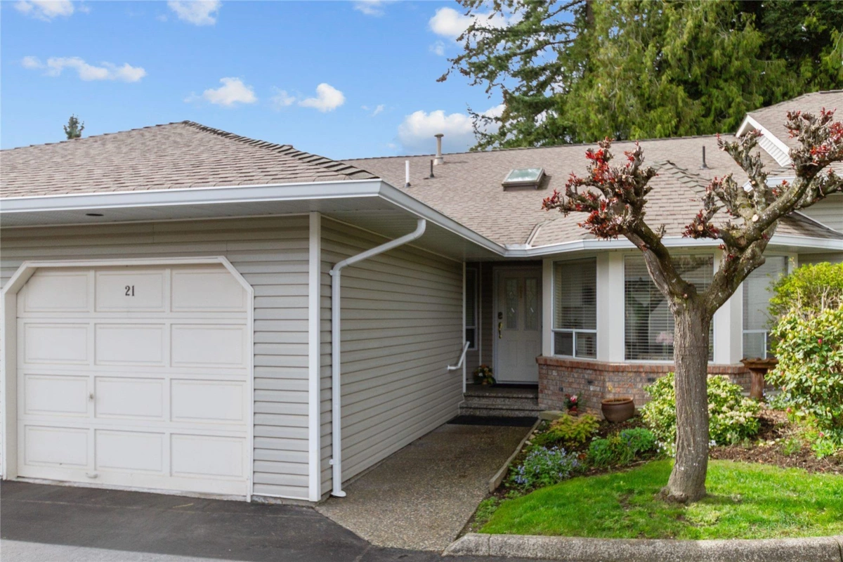 Exterior Front Photo of 21 32615 Murray Avenue, Abbotsford, BC