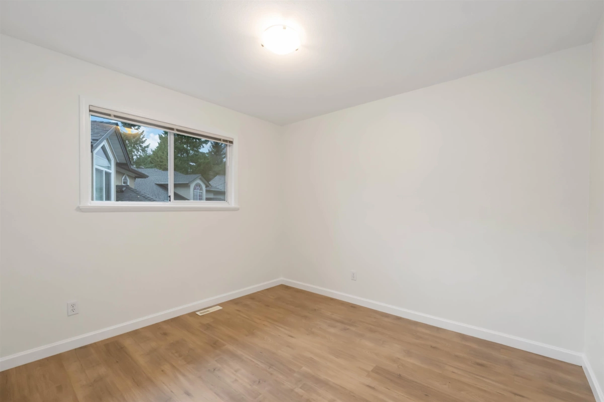 Loft / Bonus Room Photo of 16080 108a Avenue, Surrey, BC