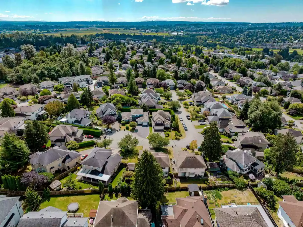 Fitness Center Photo Near 8165 154 Street, Surrey, BC