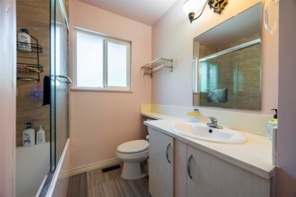 Hot Tub / Spa Photo of 9923 Semiahmoo Road, Surrey, BC
