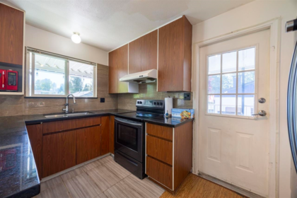 Office / Den Photo of 9923 Semiahmoo Road, Surrey, BC