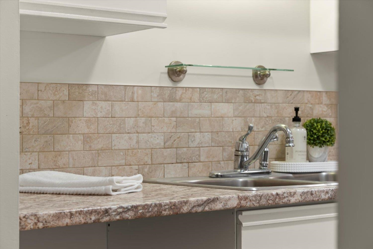 Breakfast Nook Photo of 106 7694 Evans Road, Chilliwack, BC