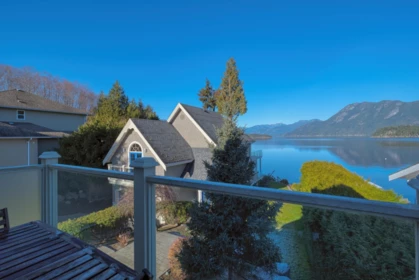 Outdoor Kitchen Photo of 6560 N Gale Avenue, Sechelt, BC