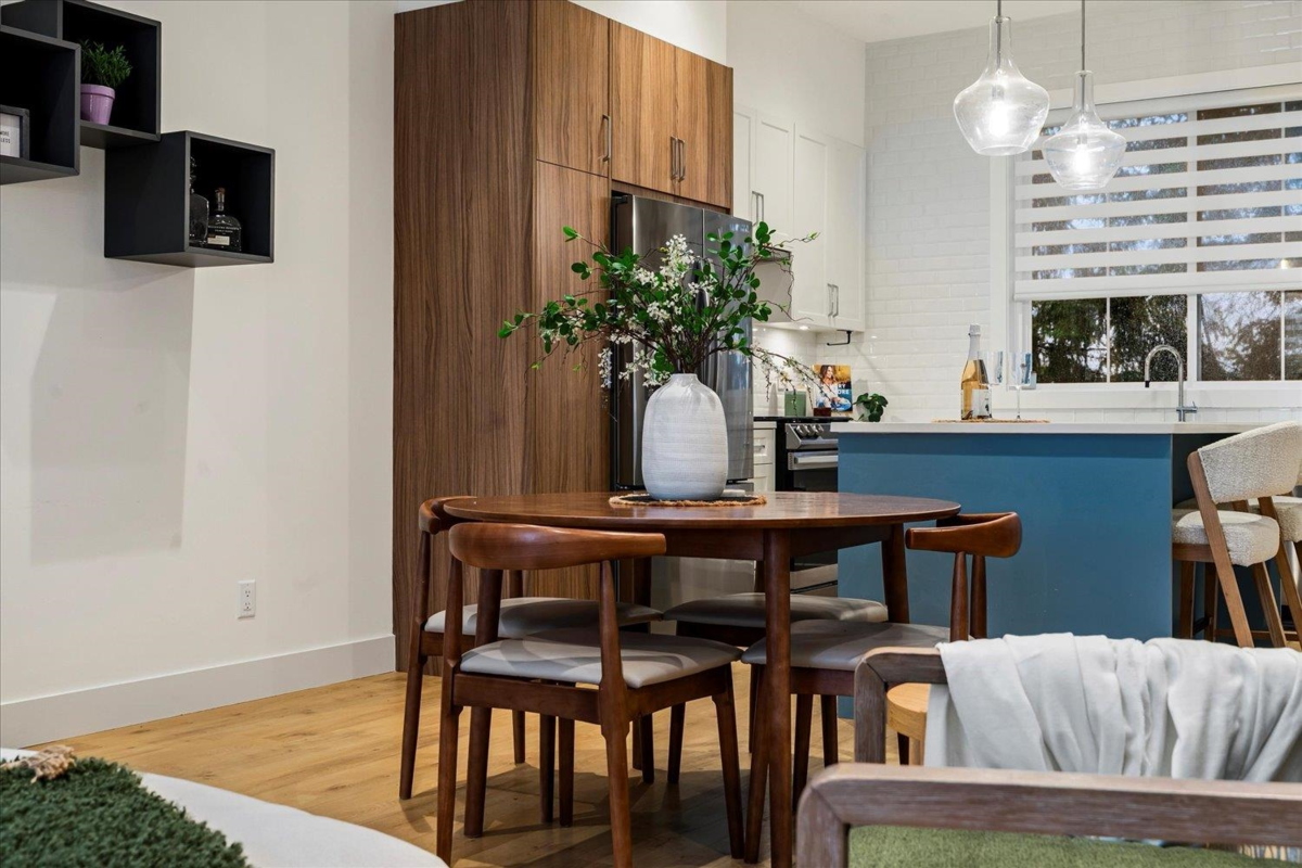 Guest Bathroom Photo of 44 20321 80 Avenue, Langley, BC