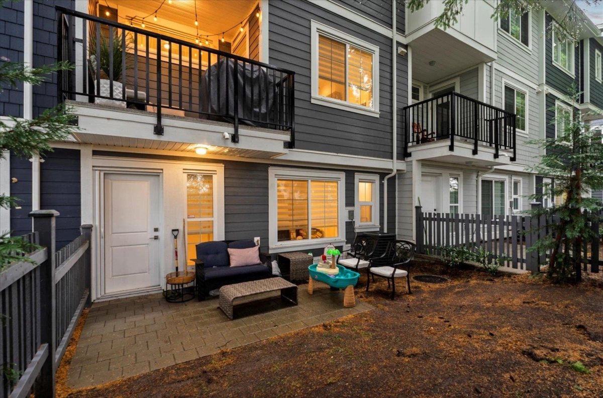 Playground / Recreational Area Near 44 20321 80 Avenue, Langley, BC