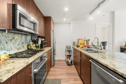 502 3333 Sexsmith Road, Richmond, BC