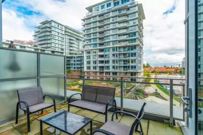 Office / Den Photo of 601 8833 Hazelbridge Way, Richmond, BC