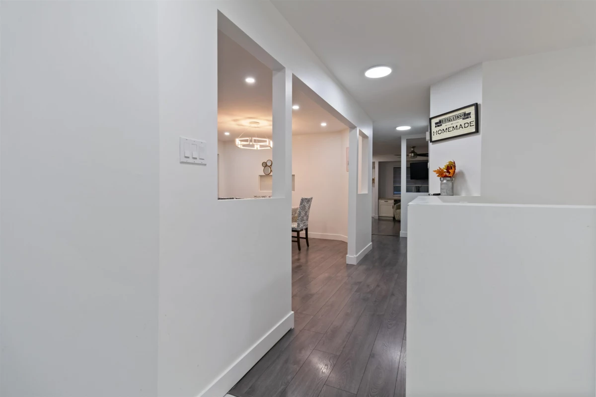 Primary Bedroom Photo of 200 3160 Townline Road, Abbotsford, BC