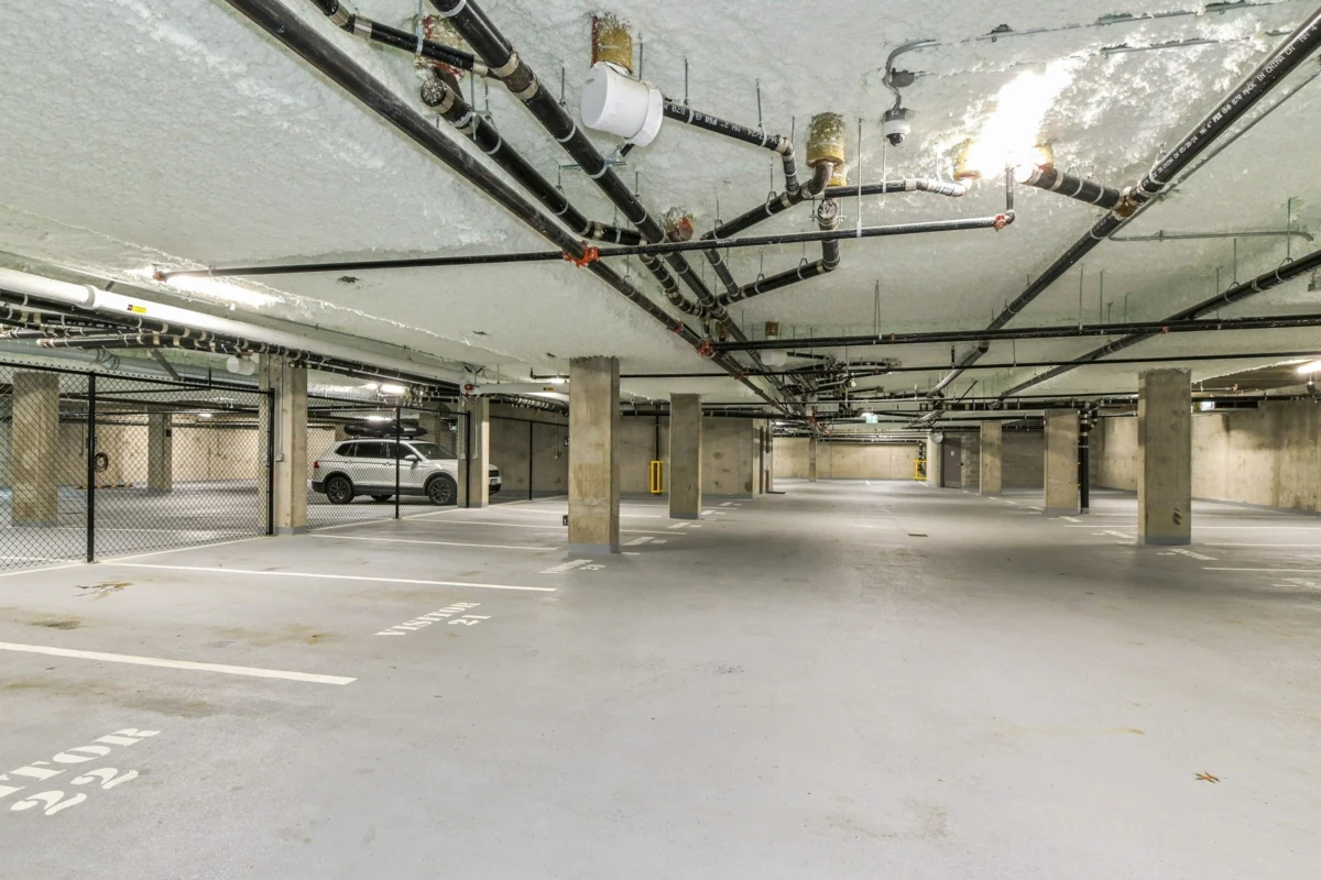 Hallway Photo of 306 33886 Pine Street, Abbotsford, BC