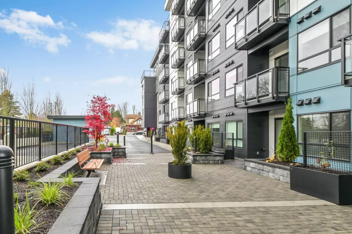 Living Room Photo of 306 33886 Pine Street, Abbotsford, BC