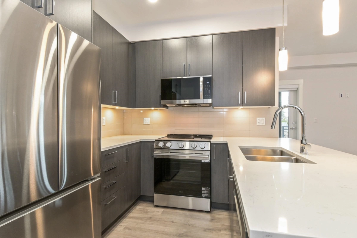 Pantry Photo of 306 33886 Pine Street, Abbotsford, BC