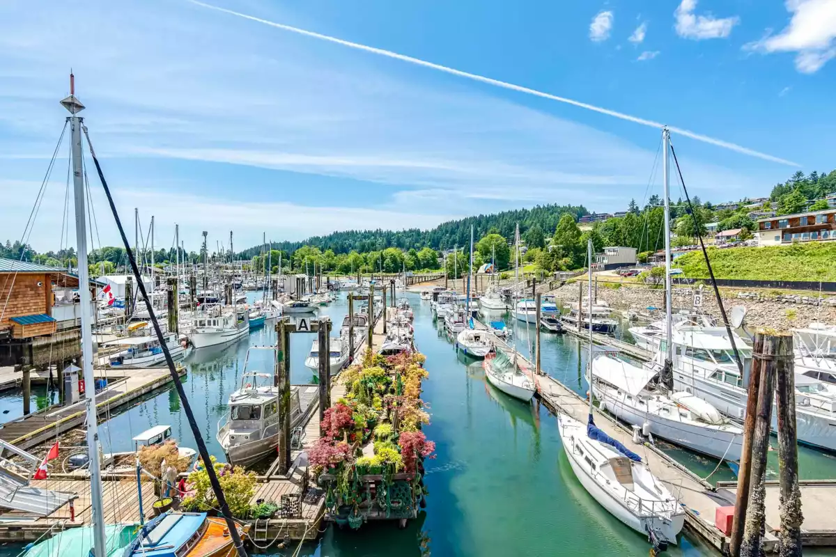 Community Amenities Photo (Clubhouse) of 971 Marine Drive, Gibsons, BC