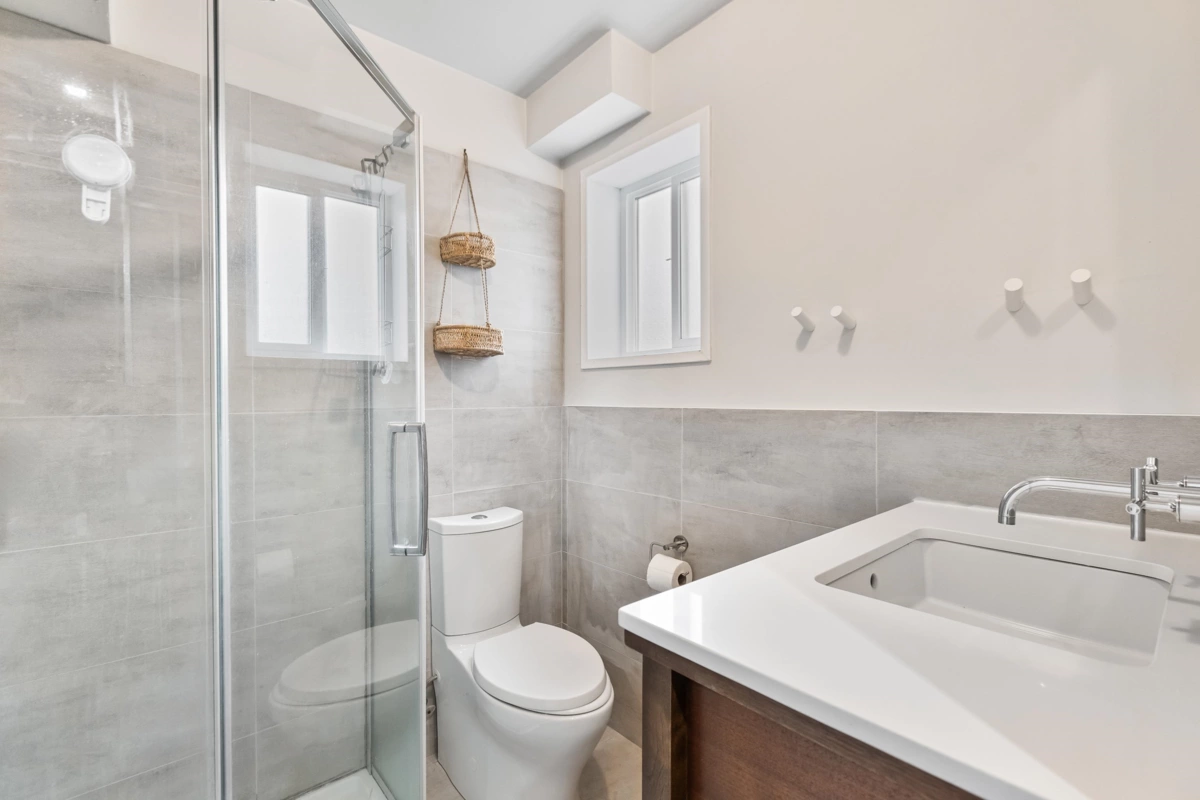 Outdoor Deck Photo of 1430 Maple Street, White Rock, BC