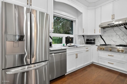 Laundry Room Photo of 12673 54 Avenue, Surrey, BC