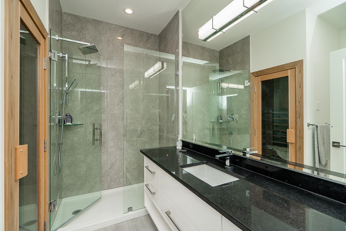 Garden / Landscaping Photo of 5545 146 Street, Surrey, BC