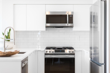 Kitchen Photo of 2208 63 Keefer Place, Vancouver, BC
