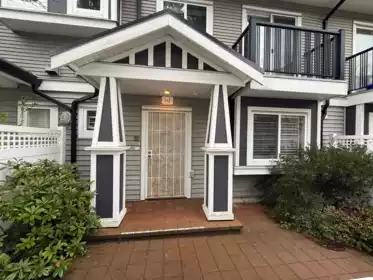 102 3760 Dominion Street, Burnaby, BC, Burnaby — Townhouse for sale
