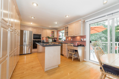 Breakfast Nook Photo of 10980 63 Avenue, Delta, BC