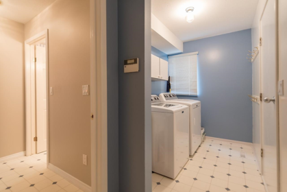 Hallway Photo of 10980 63 Avenue, Delta, BC