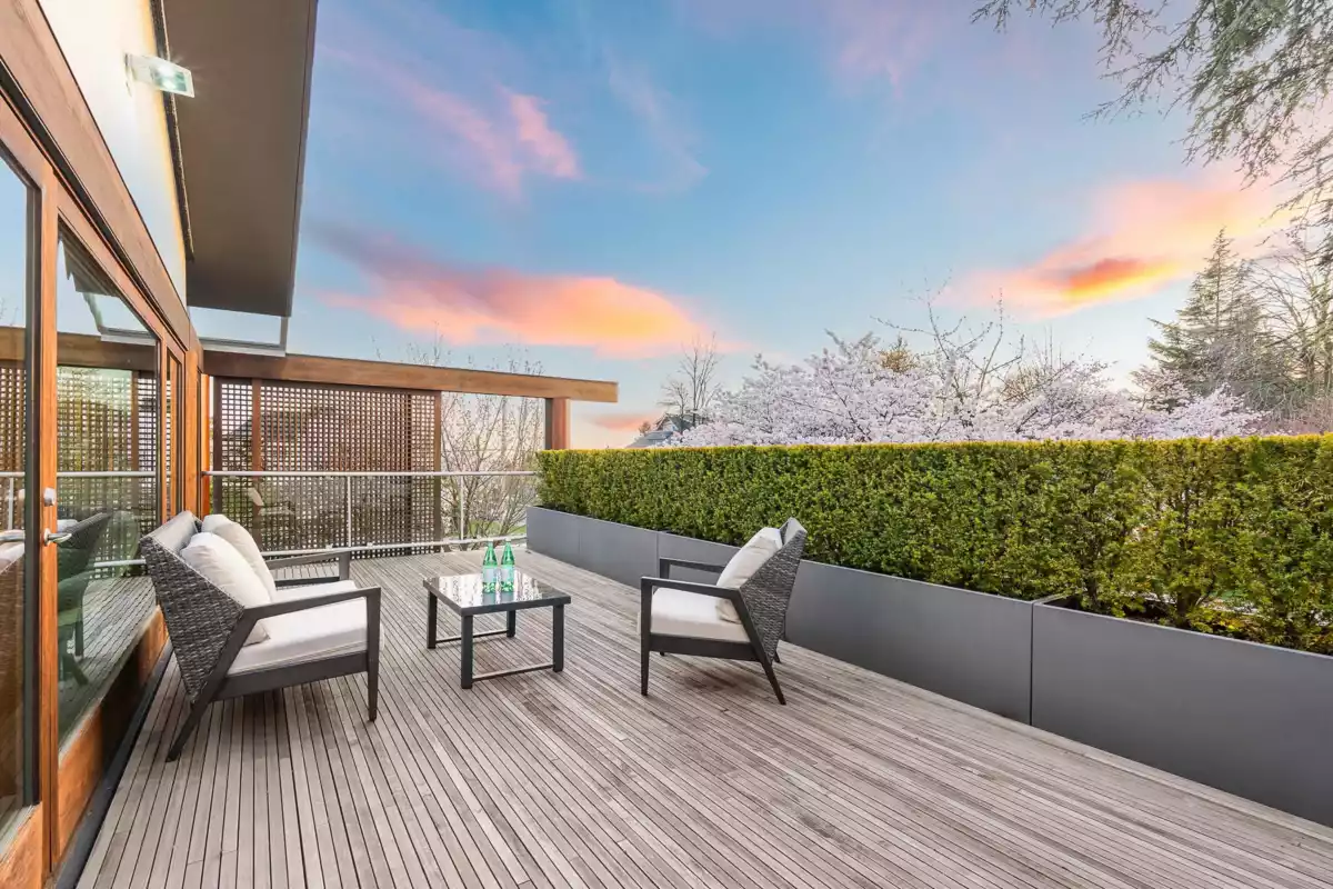 Basement Recreation Room Photo of 1299 W 57th Avenue, Vancouver, BC