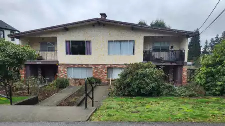 1044 Madore Avenue, Coquitlam, BC