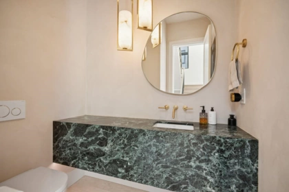 7961 Burnfield Crescent, Burnaby, BC