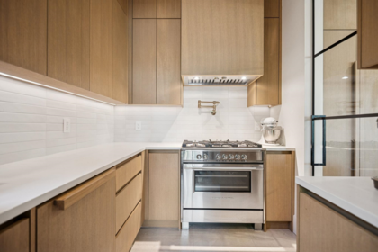 Mudroom Photo of 7961 Burnfield Crescent, Burnaby, BC