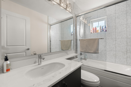 Office / Den Photo of 8 9219 Williams Road, Richmond, BC