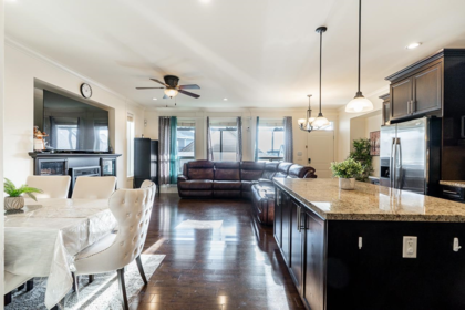 Kitchen Island Photo of 12920 60 Avenue, Surrey, BC