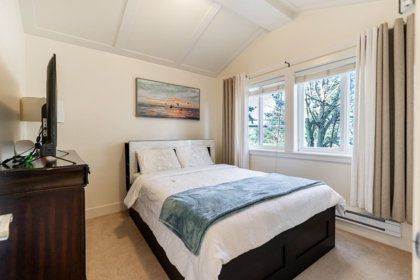 Mudroom Photo of 12920 60 Avenue, Surrey, BC