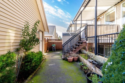 Outdoor Deck Photo of 12920 60 Avenue, Surrey, BC