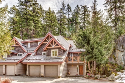 317 2222 Castle Drive, Whistler, BC, Whistler — Townhouse for sale