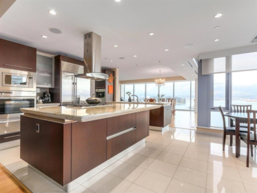 1202 1169 W Cordova Street, Vancouver, BC