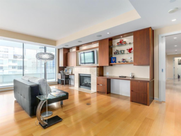 Kitchen Photo of 1202 1169 W Cordova Street, Vancouver, BC