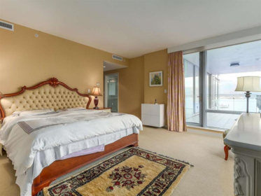 Primary Bedroom Photo of 1202 1169 W Cordova Street, Vancouver, BC