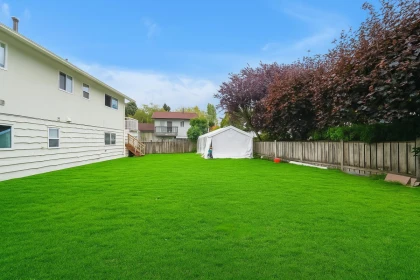 Swimming Pool Photo of 10864 Springmont Gate, Richmond, BC