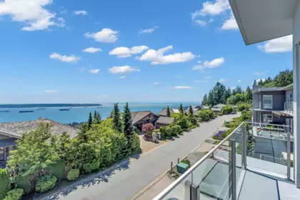 Outdoor Patio Photo of 2728 Highview Place, Vancouver, BC