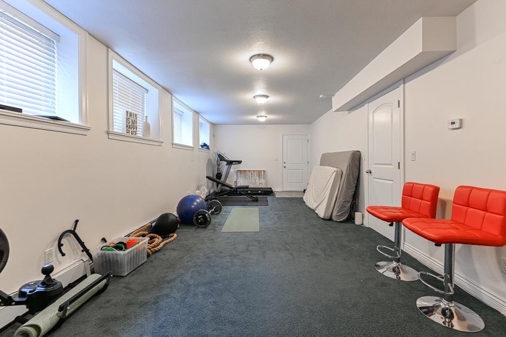 Neighborhood Park Photo Near 31496 Cougar Court, Abbotsford, BC