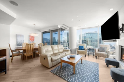 Breakfast Nook Photo of 3001 1111 Alberni Street, Vancouver, BC