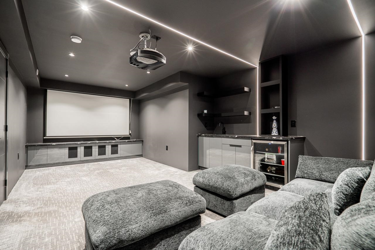 Garage Interior Photo of 3846 Southwood Street, Burnaby, BC