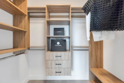 Hallway Photo of 1 7750 Mayfield Street, Burnaby, BC