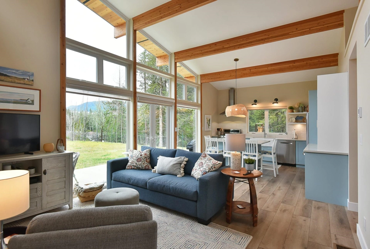 Outdoor Patio Photo of 5963 Ripple Way, Sechelt, BC