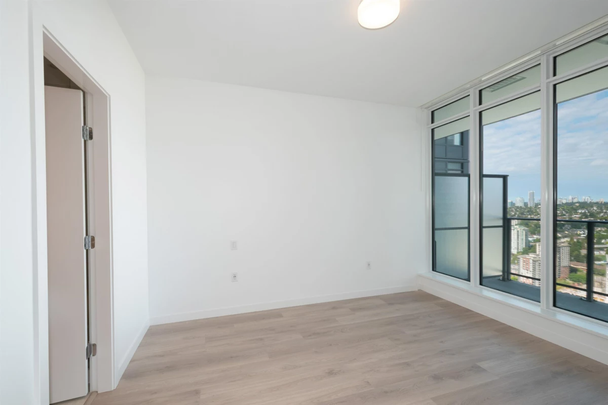 Bedroom 4 Photo of 4004 680 Quayside Drive, New Westminster, BC
