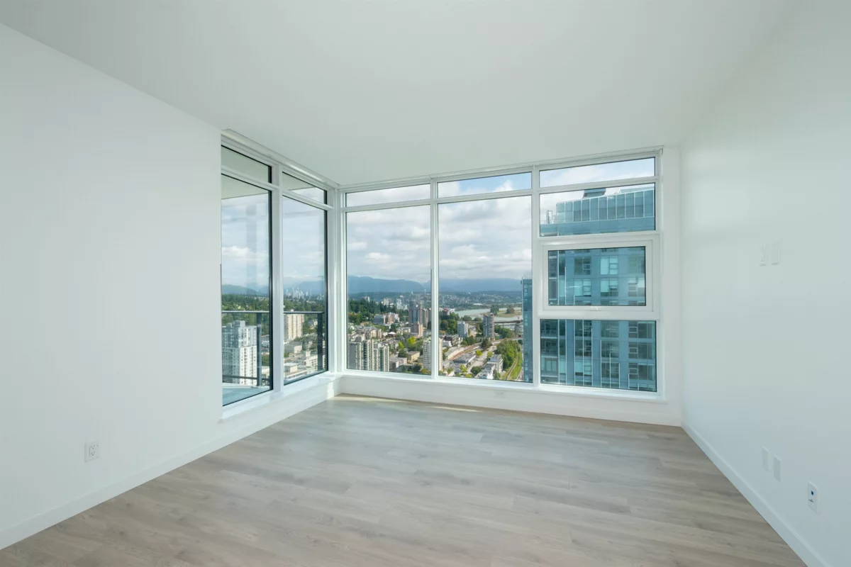 Living Room Photo of 4004 680 Quayside Drive, New Westminster, BC