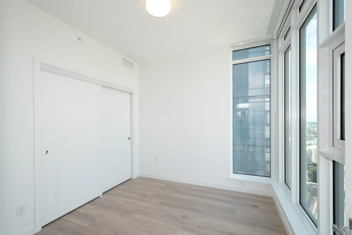 Mudroom Photo of 4004 680 Quayside Drive, New Westminster, BC